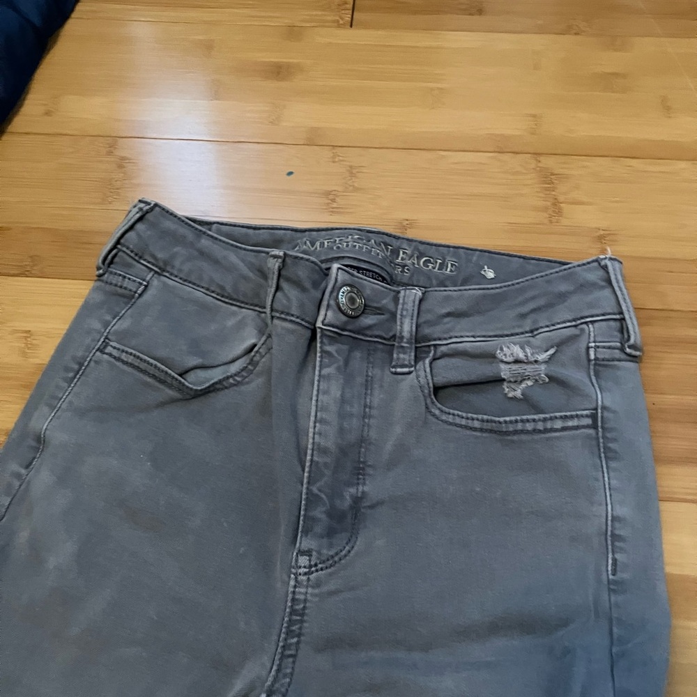 American Eagle grey hi-rise Jegging jeans size 4 - Picture 4 of 10